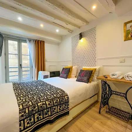 Urbanflat 42 - Amazing Game Of Thrones Flat In