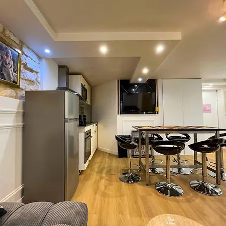 Urbanflat 42 - Amazing Game Of Thrones Flat In París