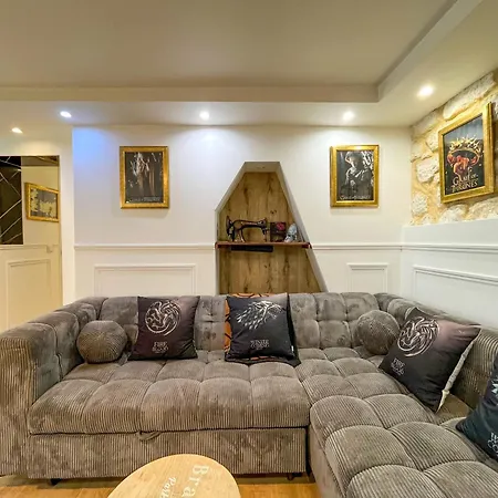 Urbanflat 42 - Amazing Game Of Thrones Flat In Διαμέρισμα